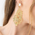 Aretes Perla Hoja Grande