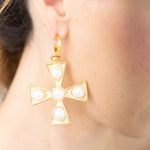 Aretes Cruz Perlas Modelo 3