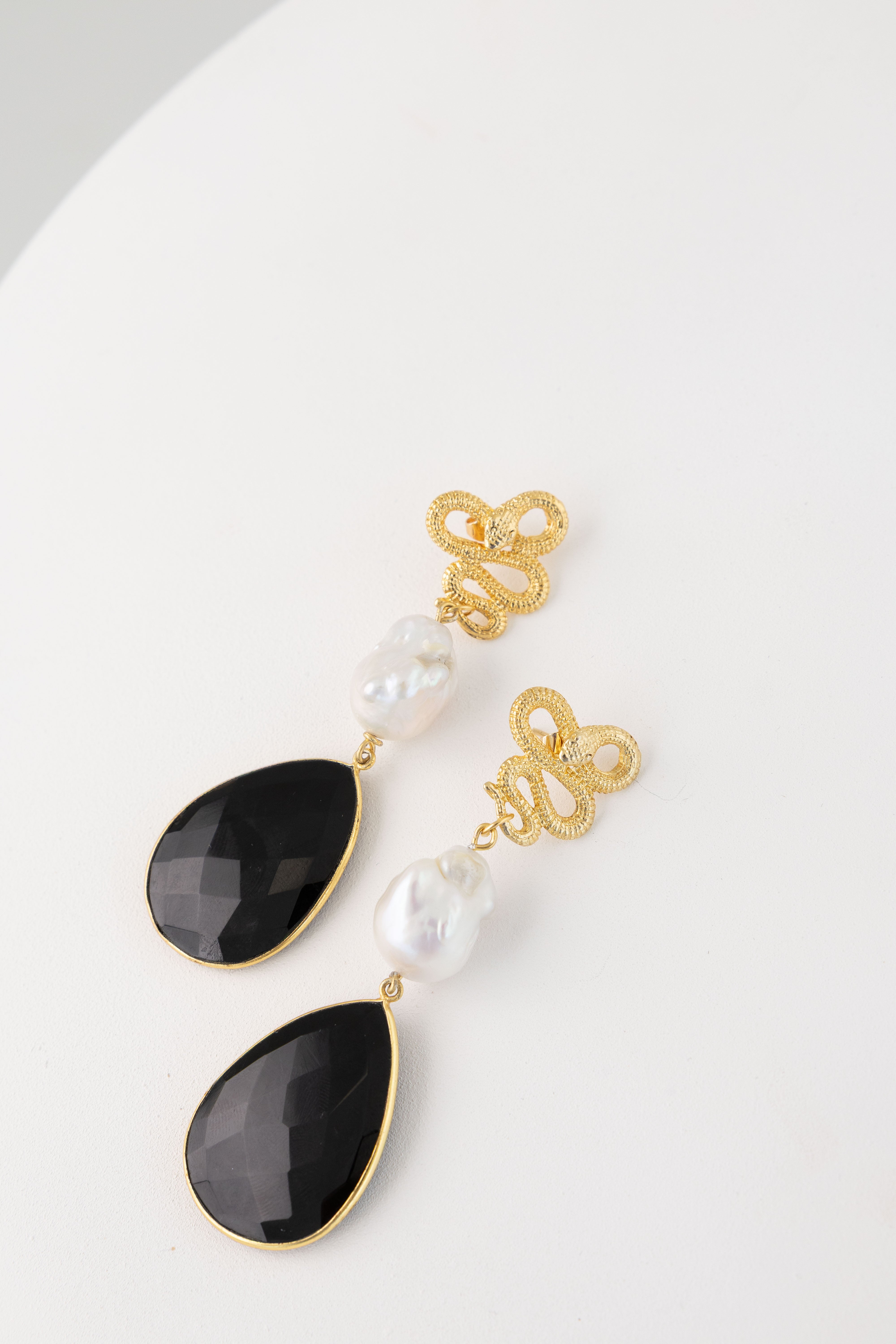 Aretes Serpiente Onix