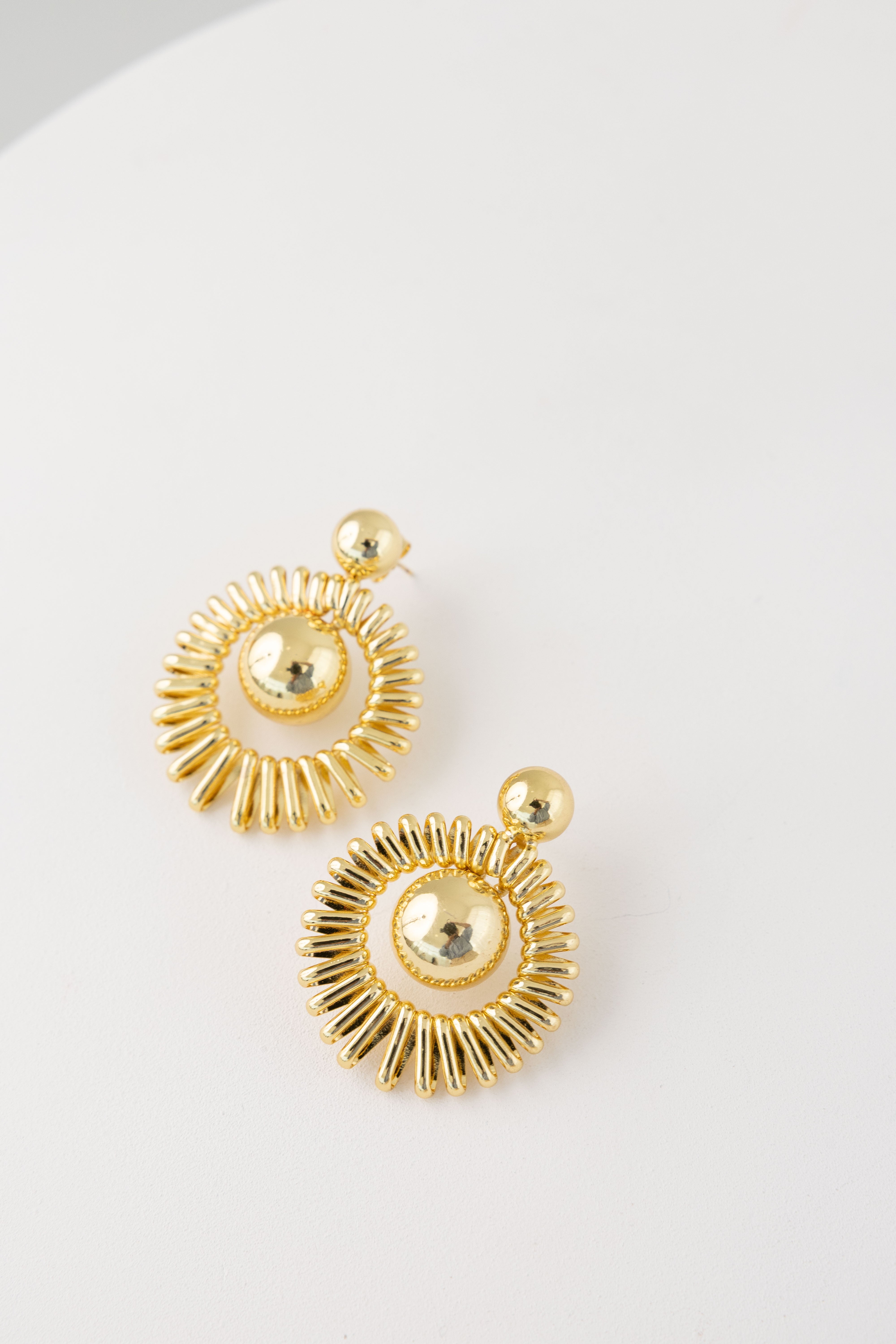 Aretes Sol