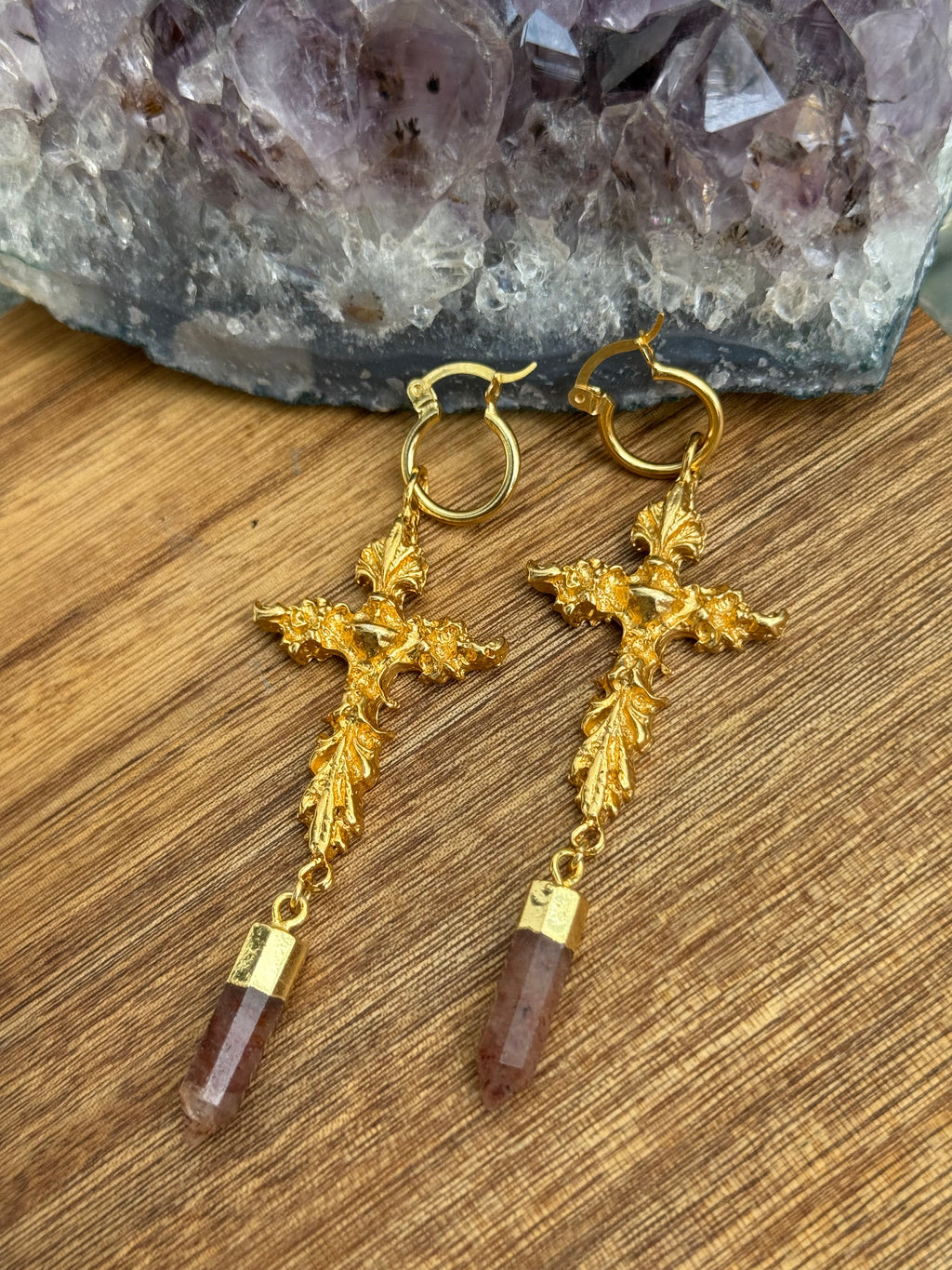Aretes sagrada cruz cuarzo