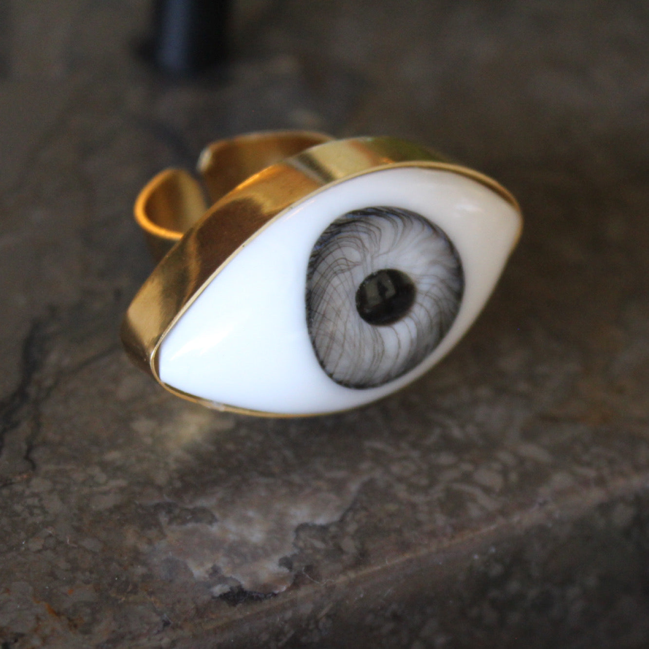 Anillo Ojo Gris Modelo 3