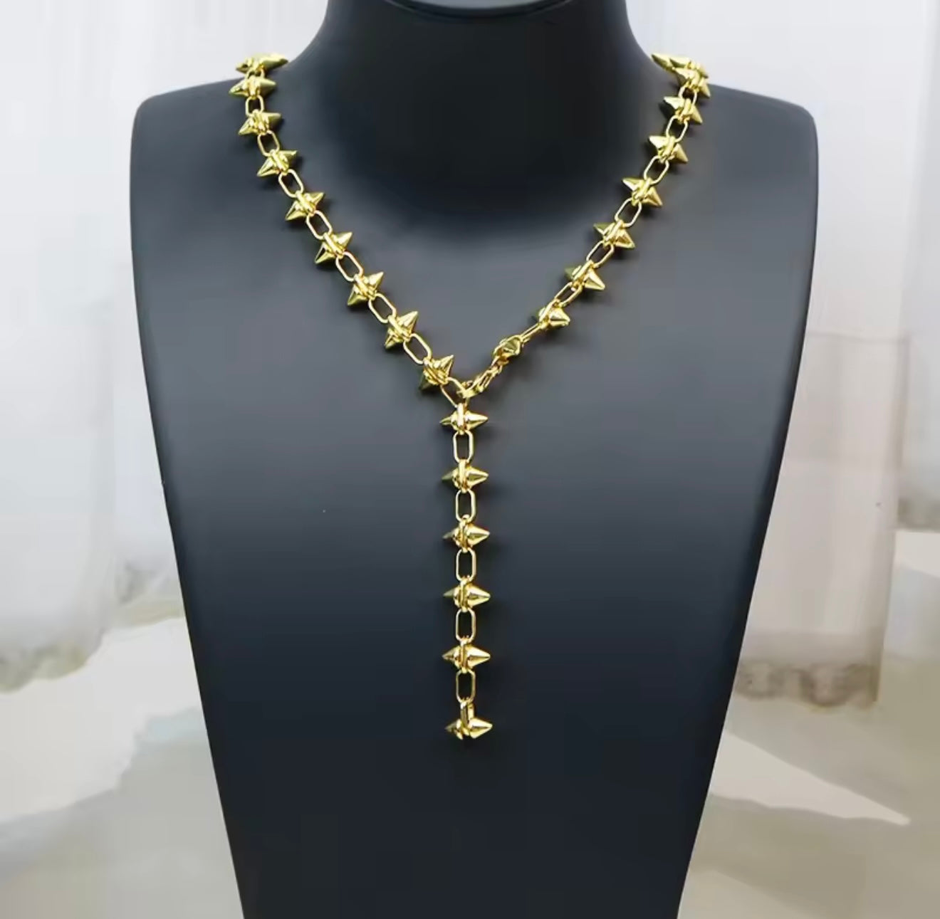 Spike Necklace