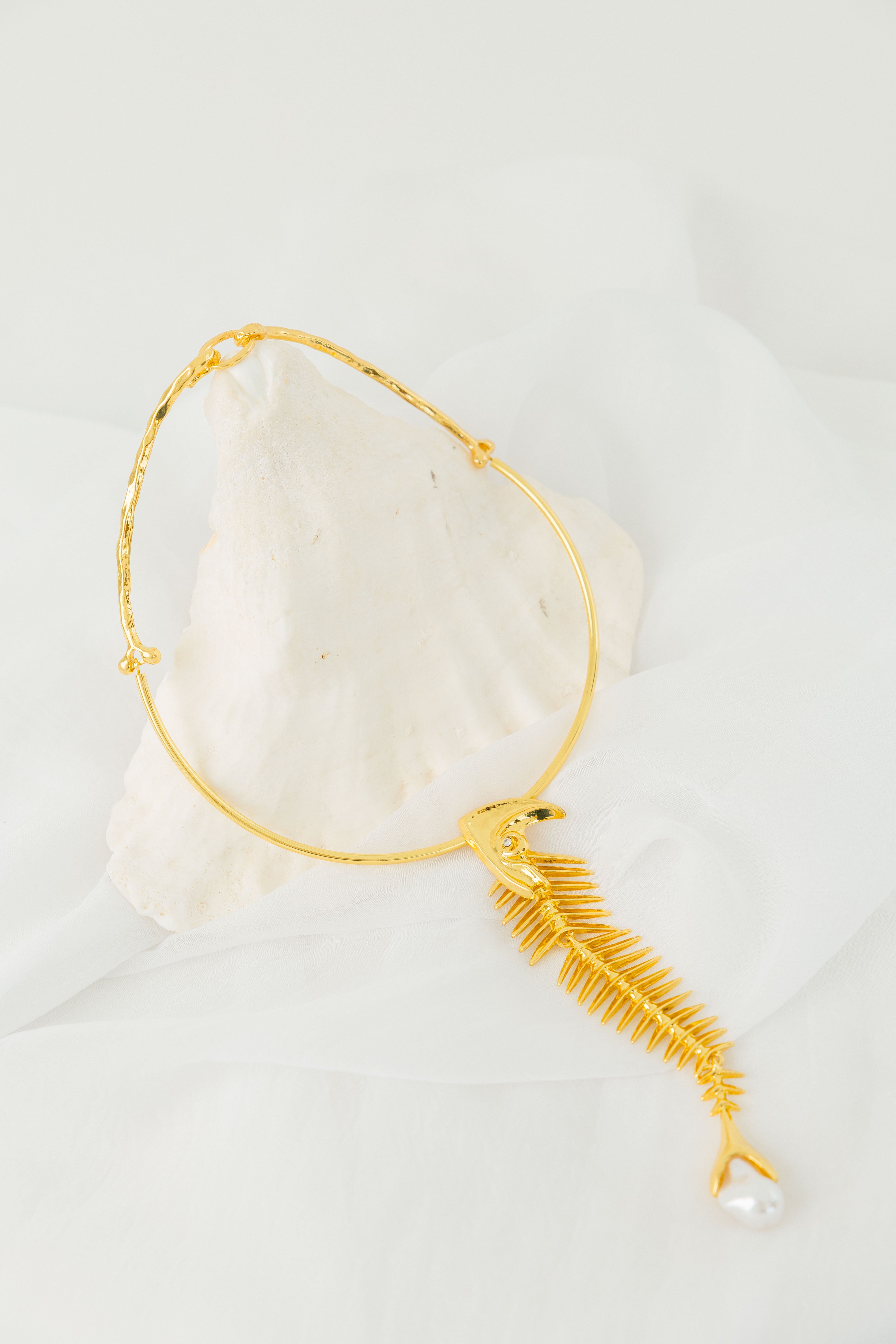 Collar “Golden Fishbone”