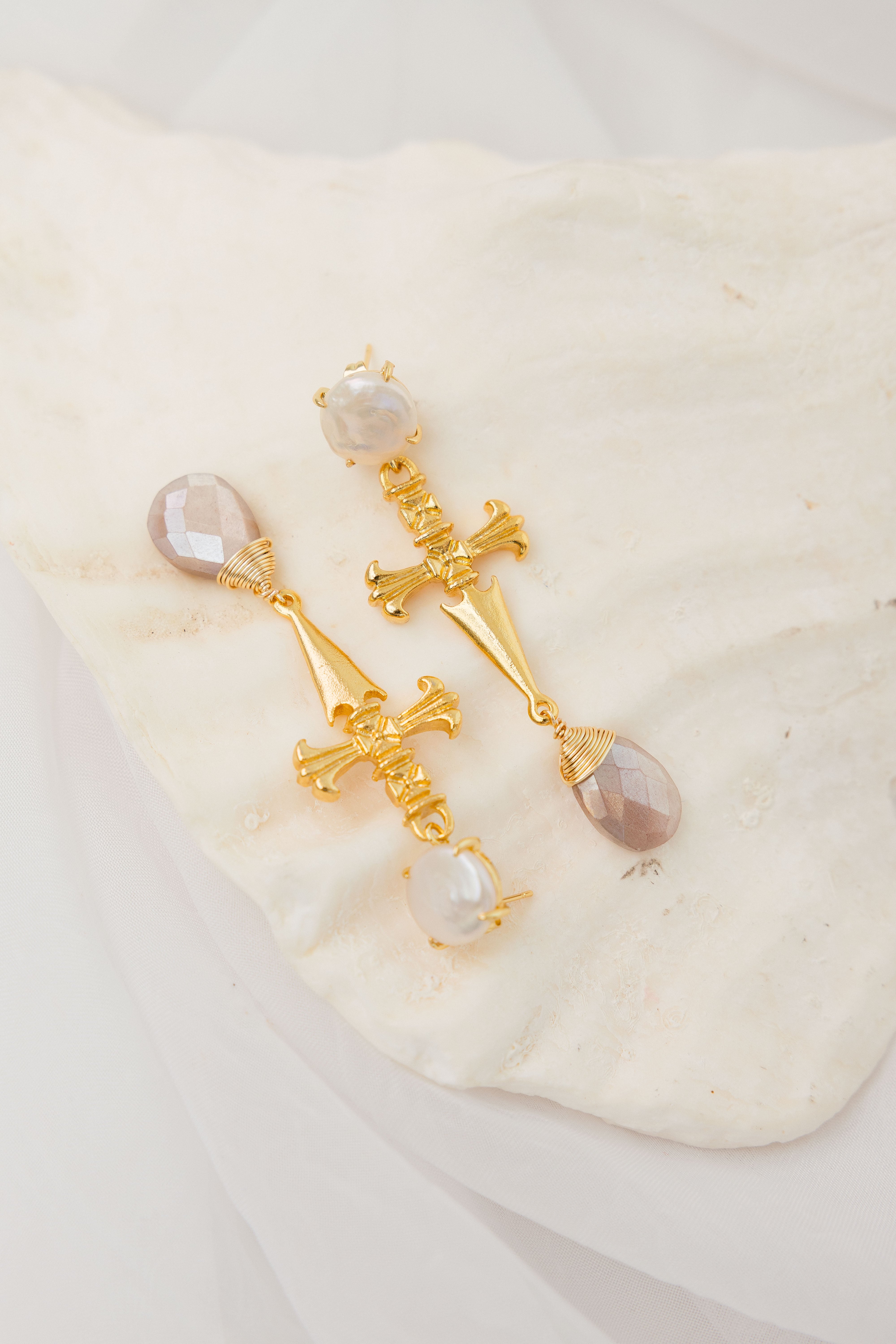 Aretes Sagrada Luz
