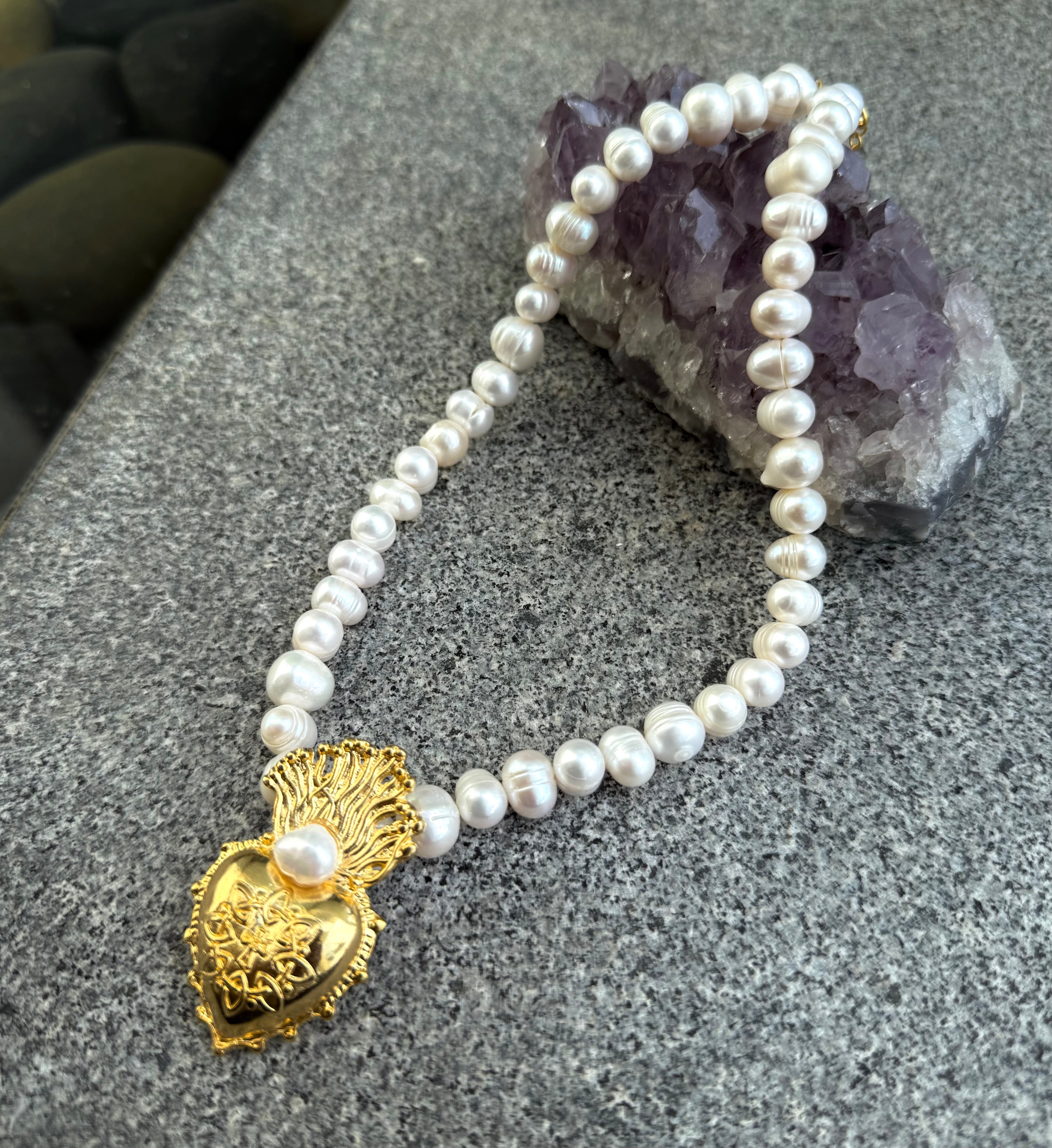 Collar Corazón Sagrado