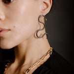 Aretes Serpiente Negra